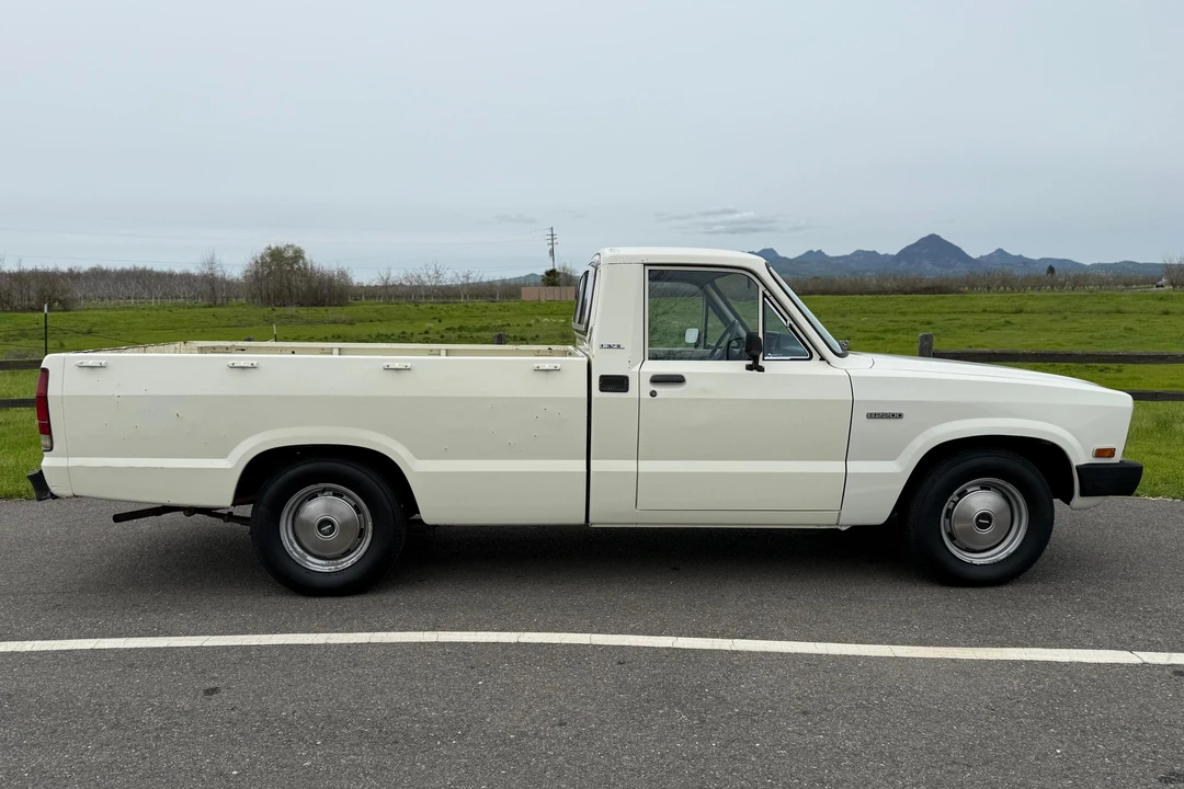 1984 Mazda B Series 3rd Gen - Image 3 of 31