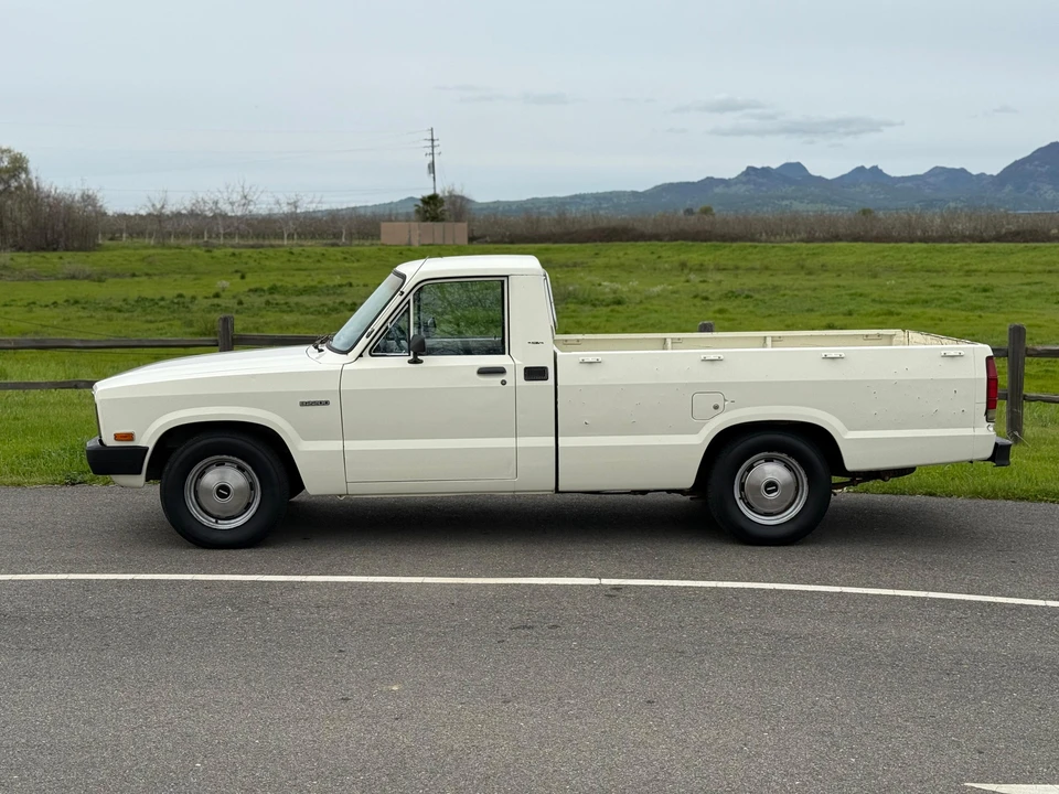 1984 Mazda B Series 3rd Gen - Image 15 of 31