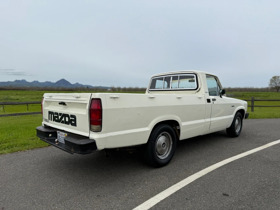 1984 Mazda B Series 3rd Gen - Image 25 of 31
