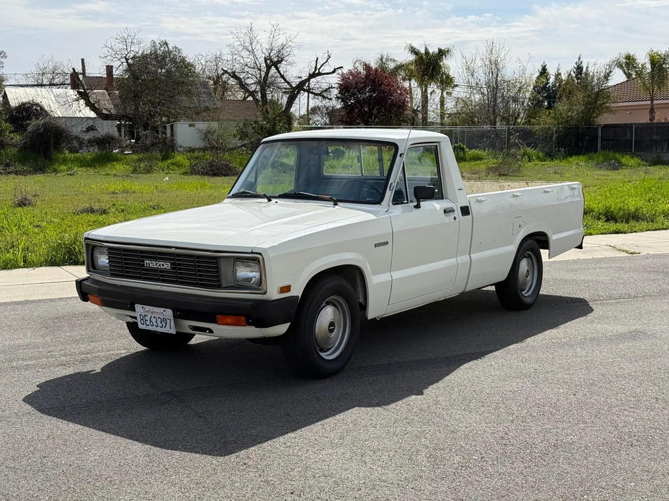 1984 Mazda B Series 3rd Gen - Image 11 of 31