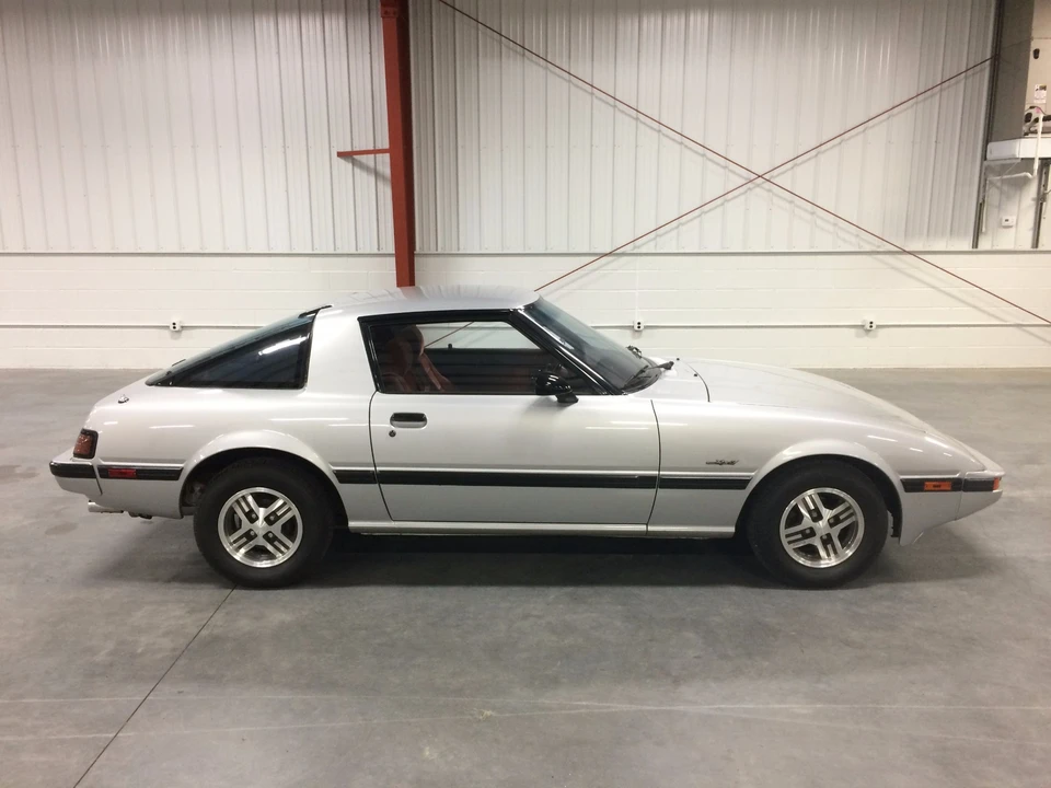 1984 Mazda RX-7 SA & FB - Image 9 of 29