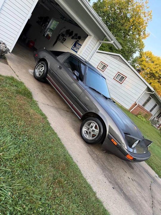 1984 Mazda RX-7 SA & FB - Image 4 of 8