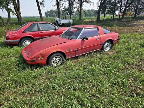 1984 Mazda RX-7 Coupe 2D