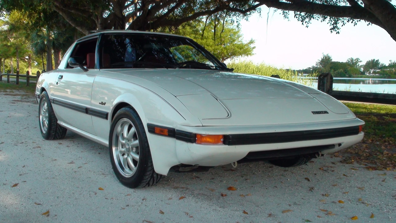 1984 Mazda RX-7 SA & FB - Image 26 of 31