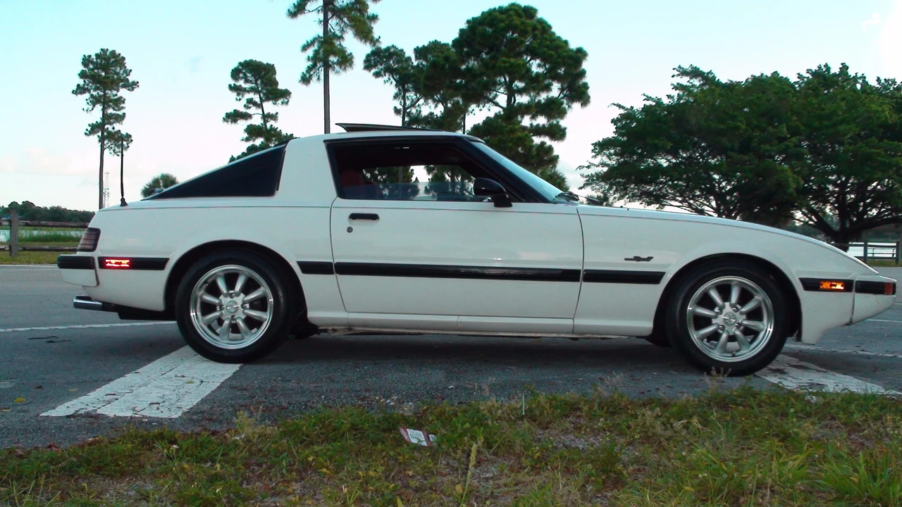 1984 Mazda RX-7 SA & FB - Image 14 of 31