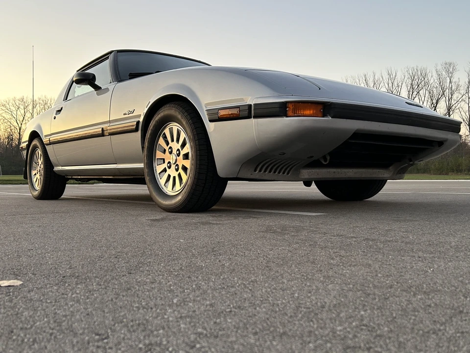 1984 Mazda RX-7 SA & FB - Image 8 of 31