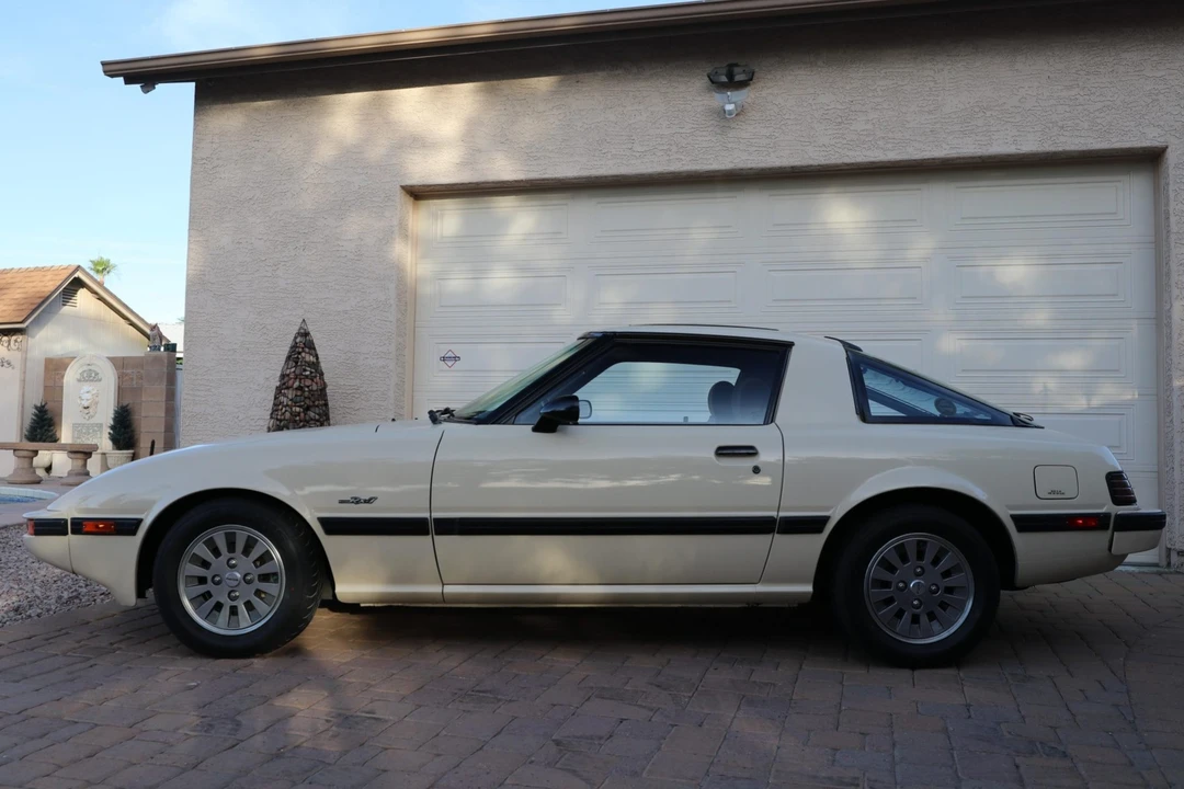 1984 Mazda RX-7 SA & FB - Image 5 of 31