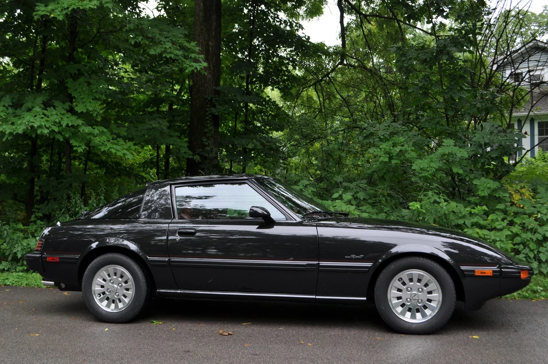 1984 Mazda RX-7 SA & FB - Image 3 of 31