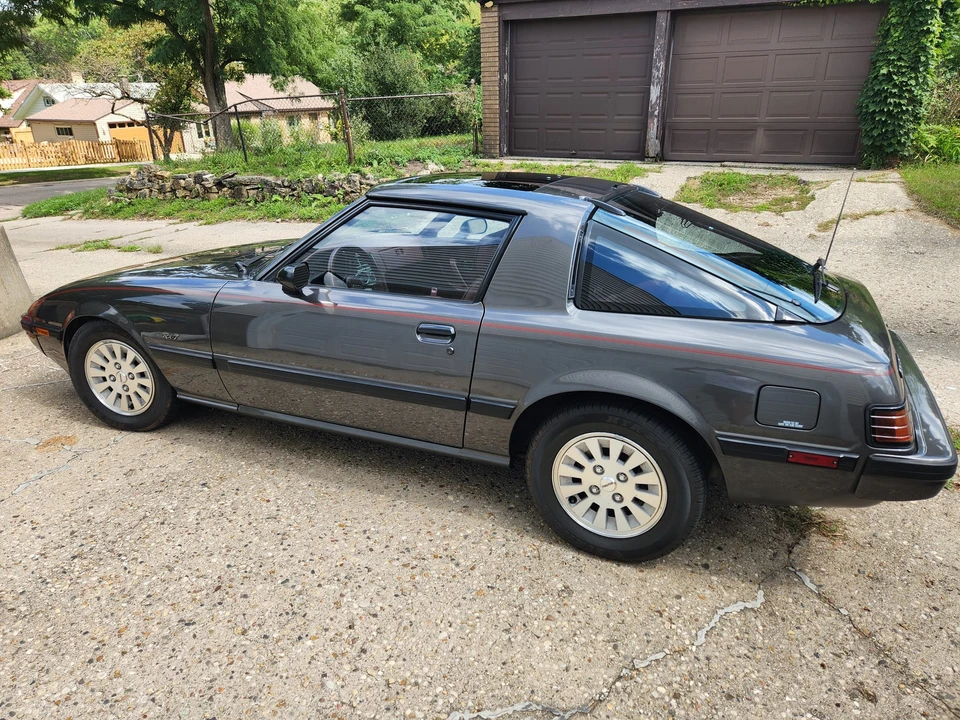 1984 Mazda RX-7 SA & FB - Image 7 of 31