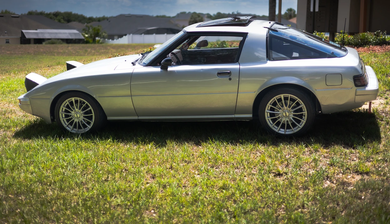 1984 Mazda RX-7 SA & FB - Image 5 of 31