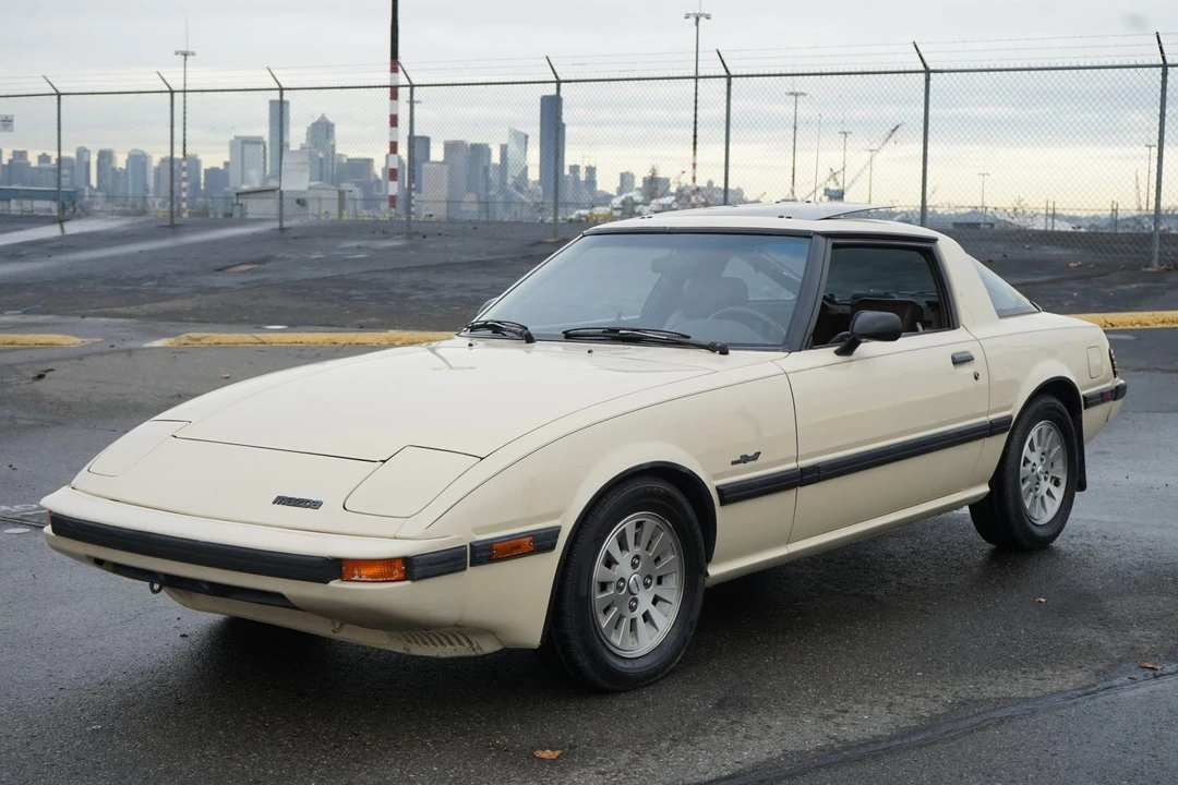 1984 Mazda RX-7 SA & FB - Image 2 of 31