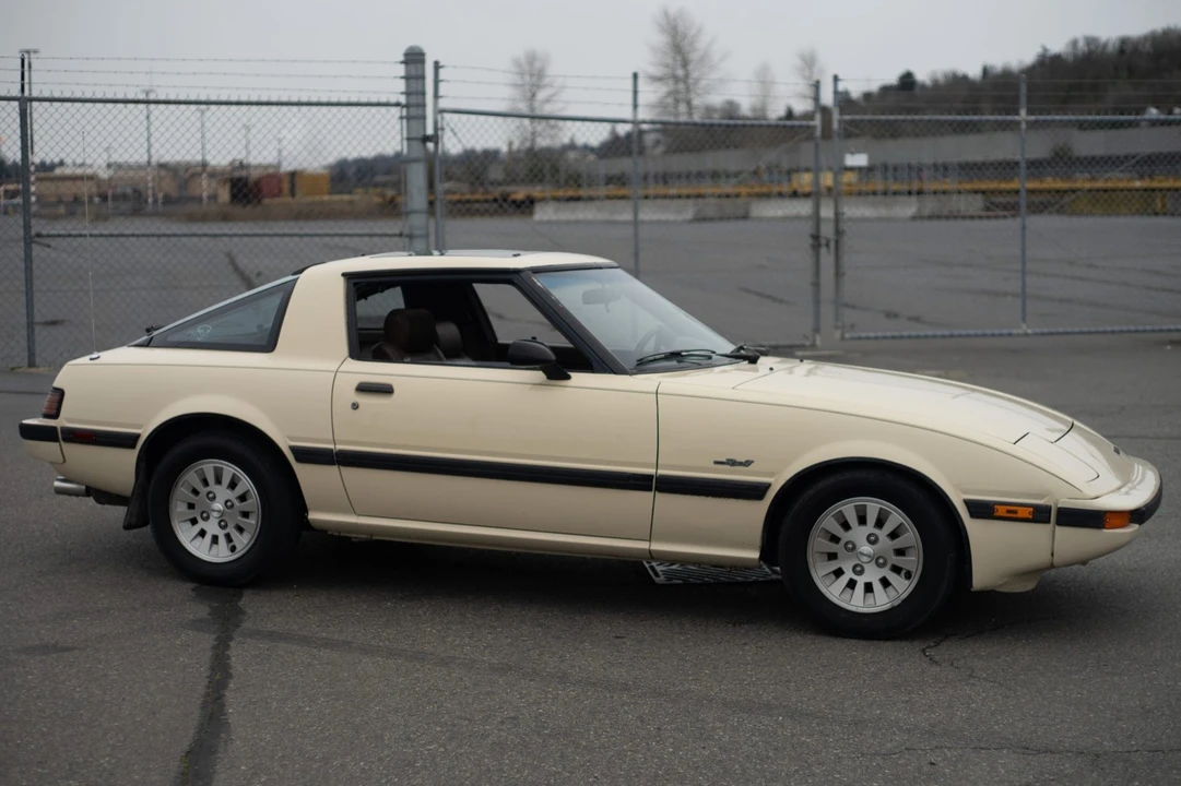 1984 Mazda RX-7 SA & FB - Image 11 of 31