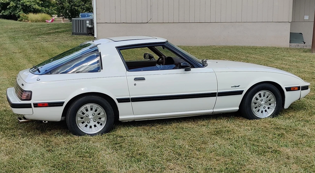 1984 Mazda RX-7 SA & FB - Image 11 of 31