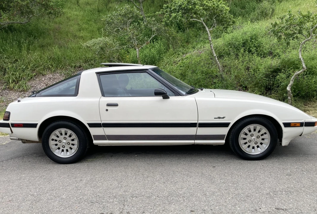 1984 Mazda RX-7 SA & FB - Image 3 of 31