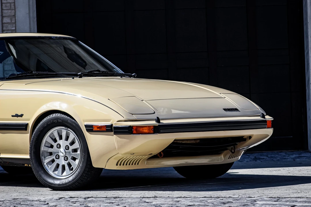 1984 Mazda RX-7 SA & FB - Image 26 of 31