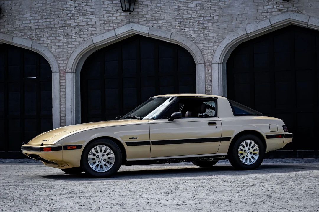 1984 Mazda RX-7 SA & FB - Image 3 of 31