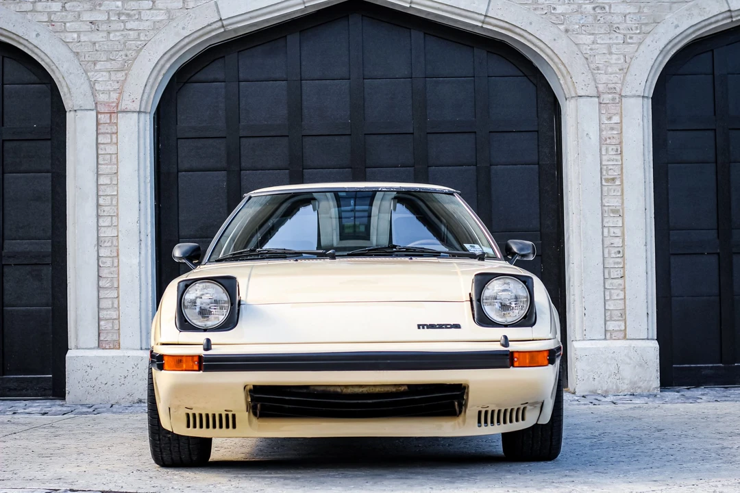 1984 Mazda RX-7 SA & FB - Image 9 of 31