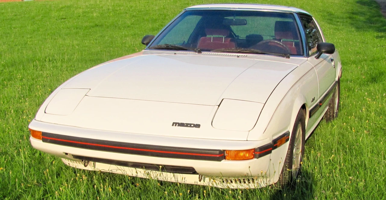 1984 Mazda RX-7 SA & FB - Image 7 of 31