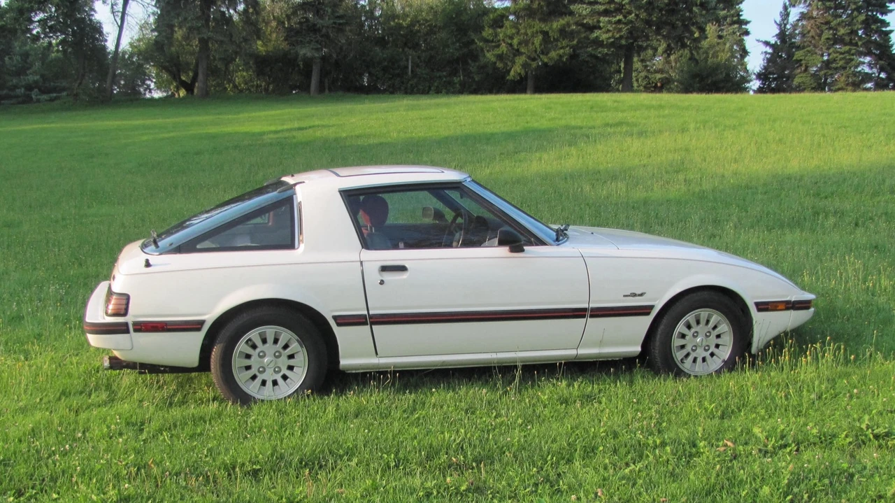 1984 Mazda RX-7 SA & FB - Image 2 of 31