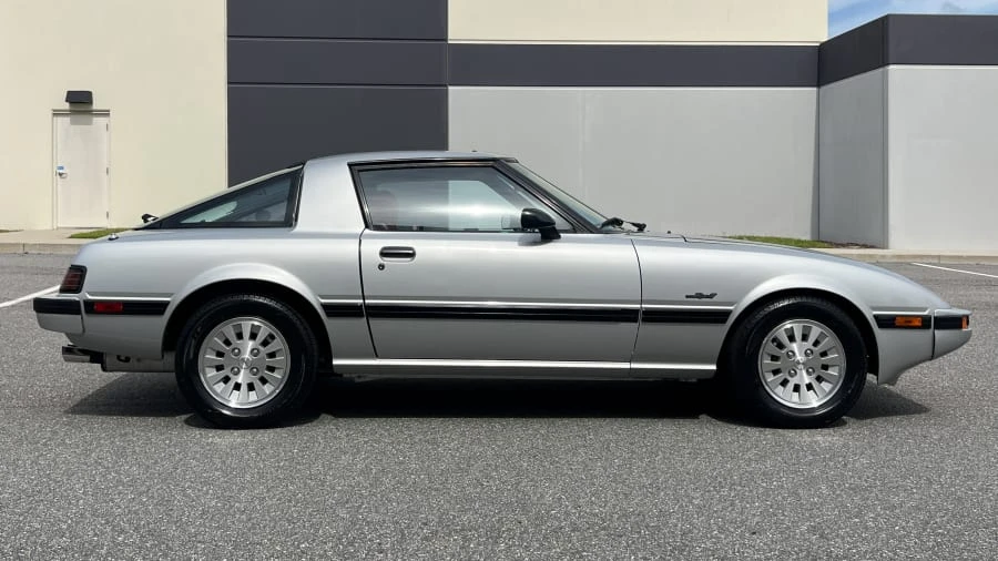 1984 Mazda RX-7 SA & FB - Image 7 of 31