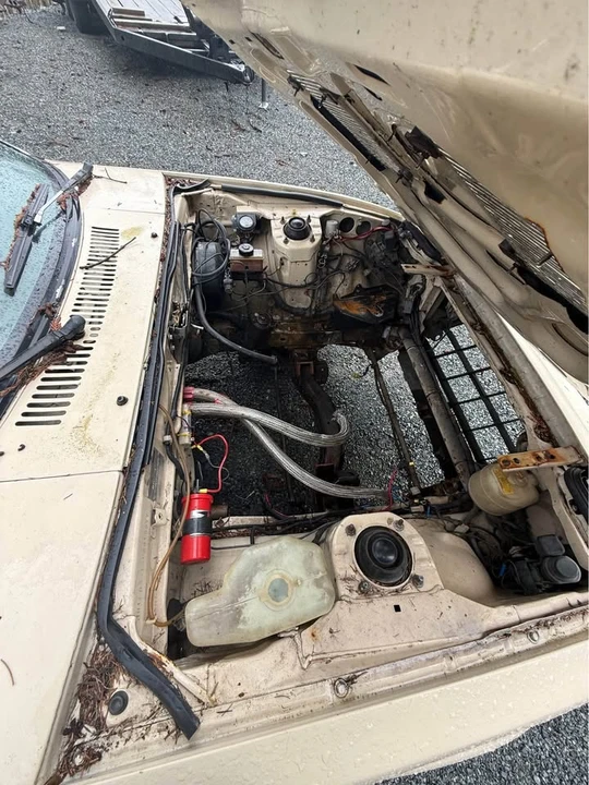1984 Mazda - Image 3 of 9