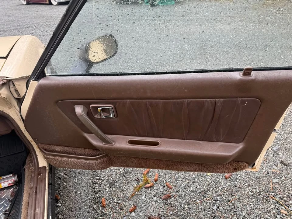 1984 Mazda - Image 6 of 9