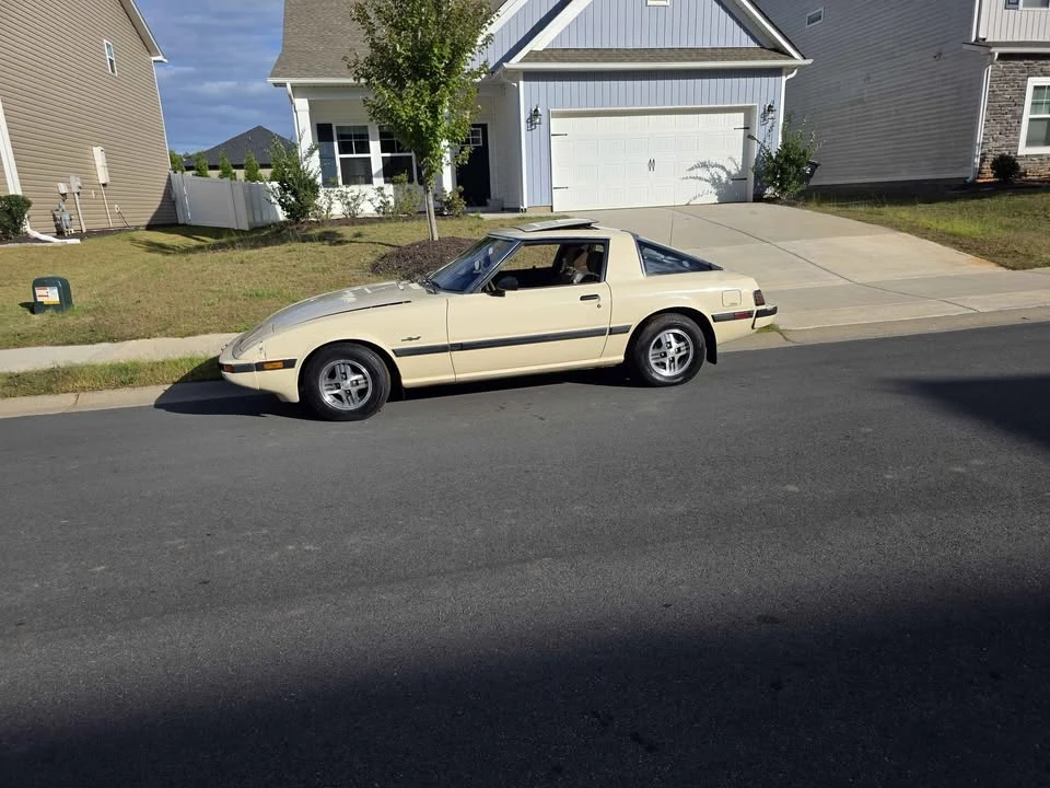 1984 Mazda RX-7 SA & FB - Image 8 of 9