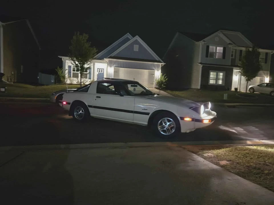 1984 Mazda RX-7 SA & FB - Image 9 of 9