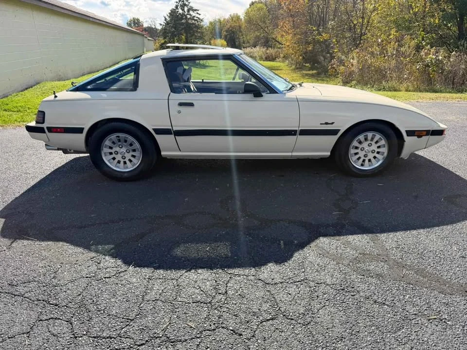 1984 Mazda RX-7 SA & FB - Image 4 of 9