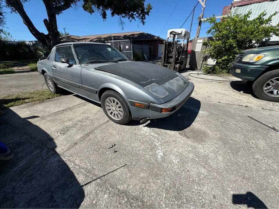 1984 Mazda RX-7 SA & FB - Image 2 of 8