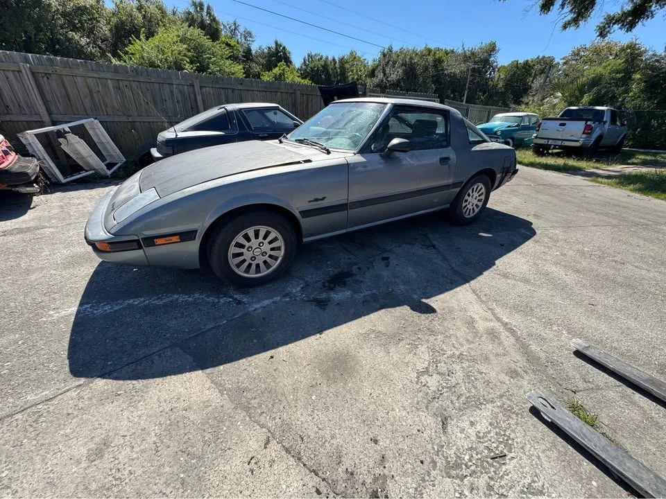 1984 Mazda RX-7 SA & FB - Image 2 of 8
