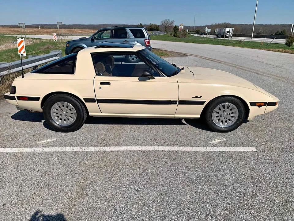 1984 Mazda RX-7 SA & FB - Image 2 of 21