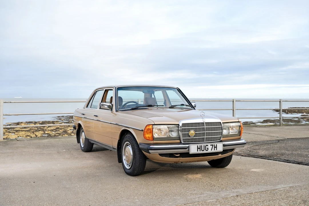 1984 Mercedes-Benz E-Class - Image 13 of 30
