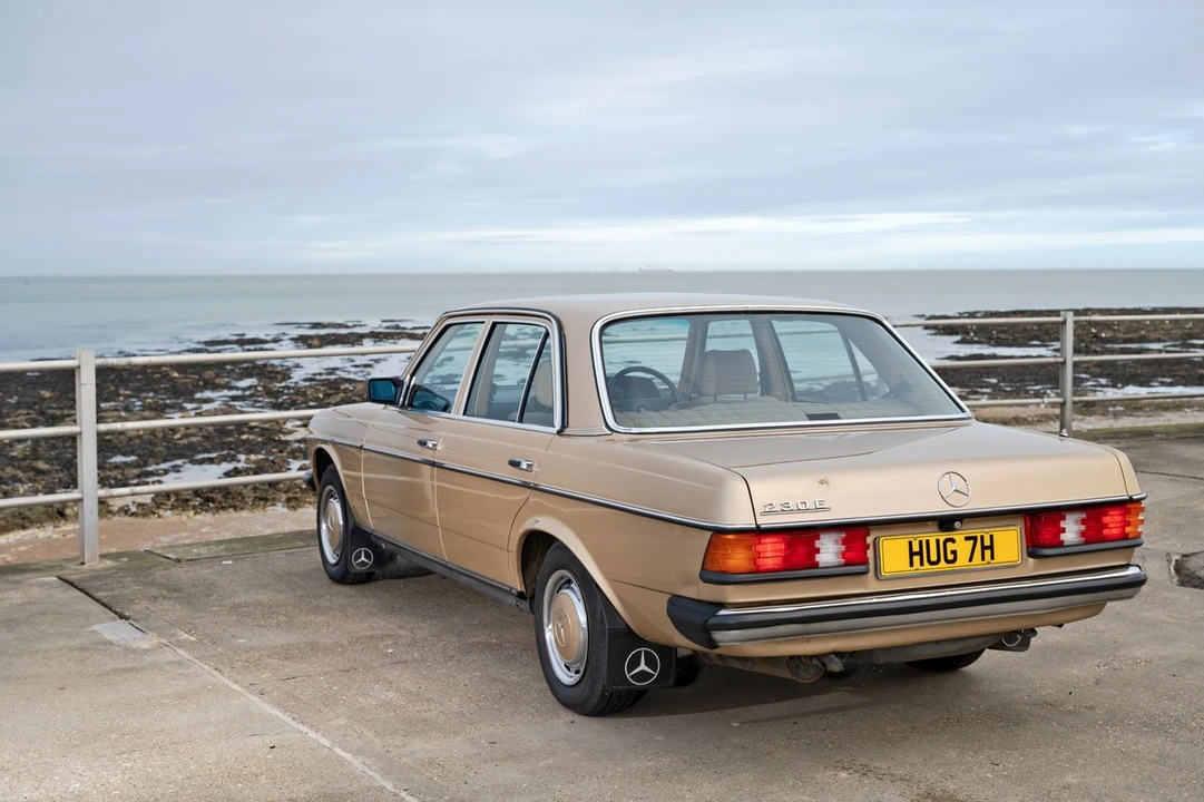 1984 Mercedes-Benz E-Class - Image 21 of 30