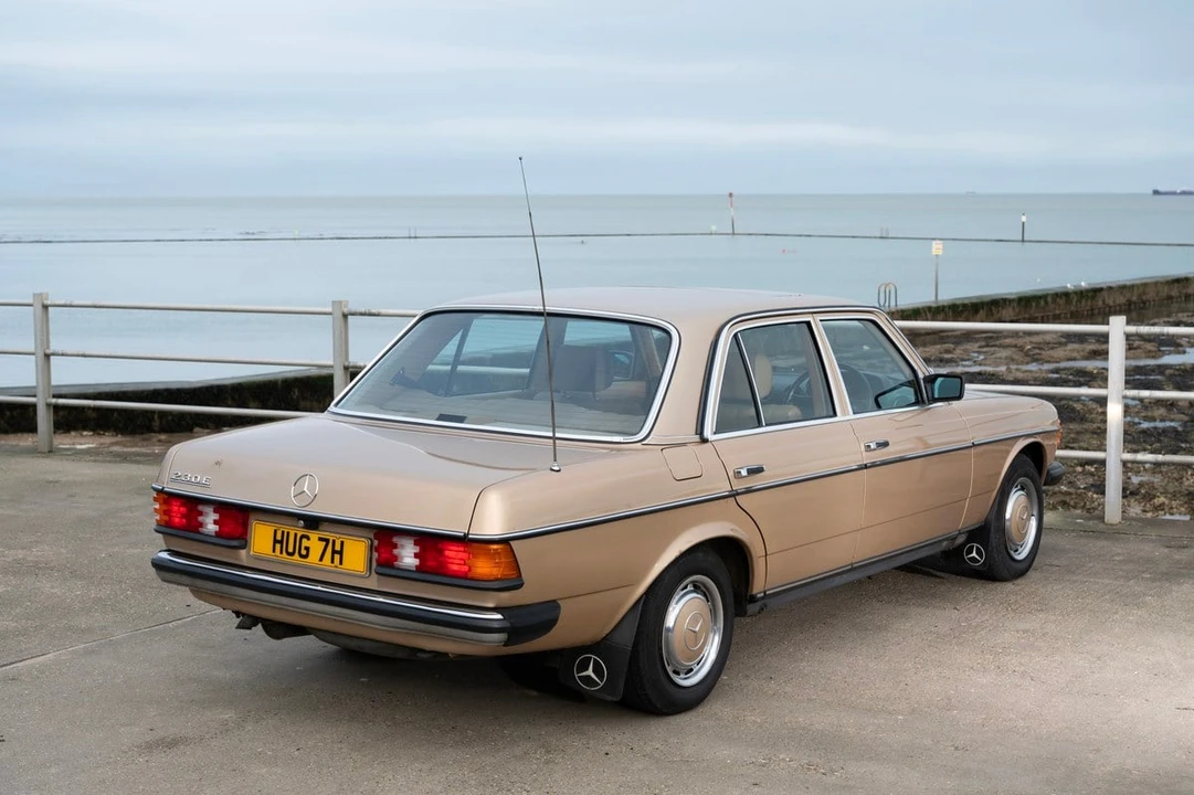 1984 Mercedes-Benz E-Class - Image 19 of 30