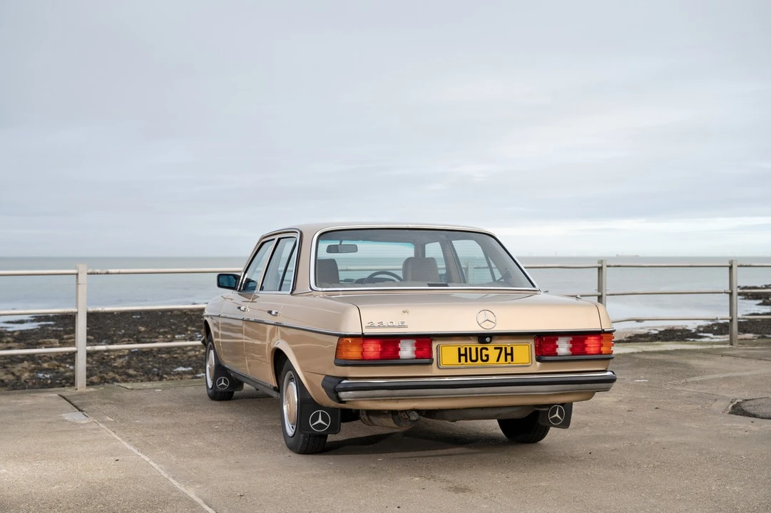 1984 Mercedes-Benz E-Class - Image 23 of 30