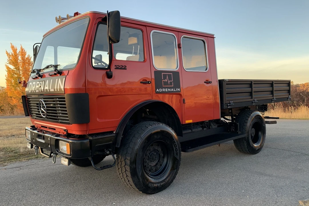 1984 Mercedes-Benz - Image 2 of 31