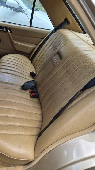 1984 Mercedes-Benz 190E - Image 5 of 13