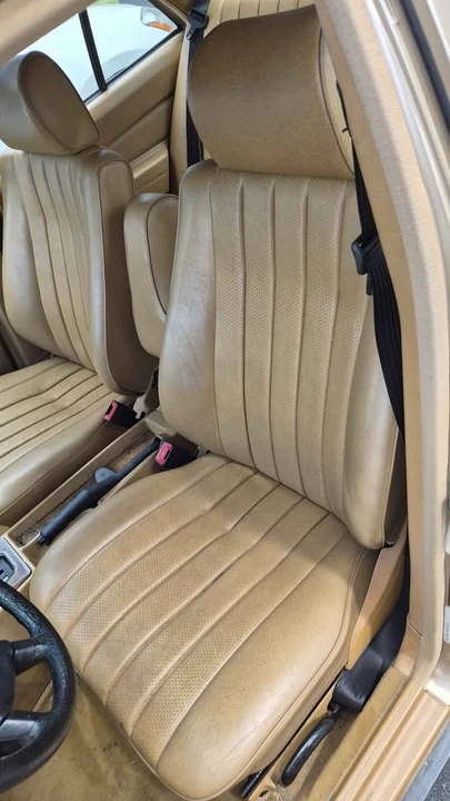 1984 Mercedes-Benz 190E - Image 6 of 13