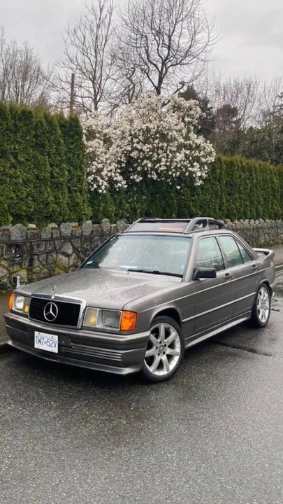 1984 Mercedes-Benz 190E - Image 2 of 6