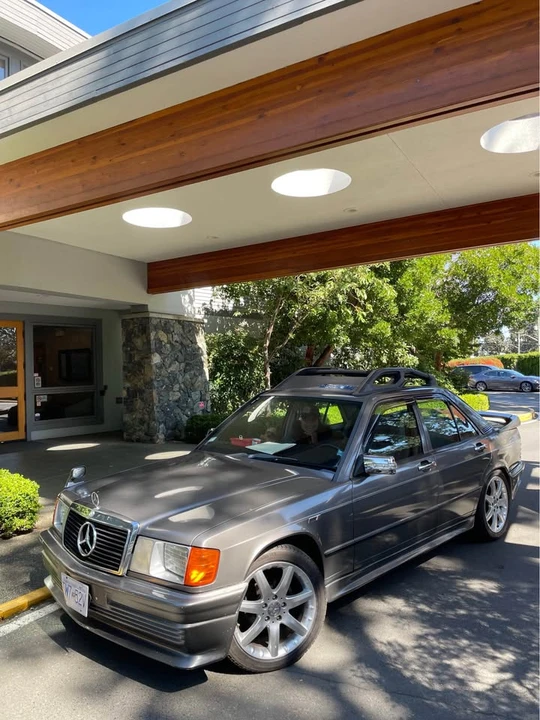 1984 Mercedes-Benz 190E - Image 2 of 2