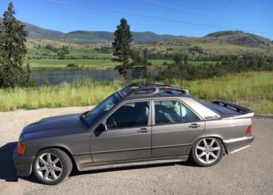 1984 Mercedes-Benz 190E - Image 9 of 11