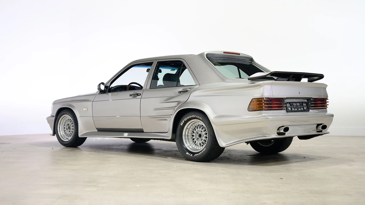 1984 Mercedes-Benz 190E - Image 17 of 31