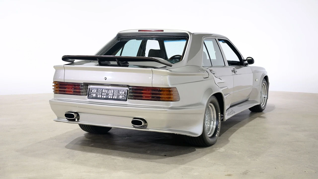 1984 Mercedes-Benz 190E - Image 14 of 31