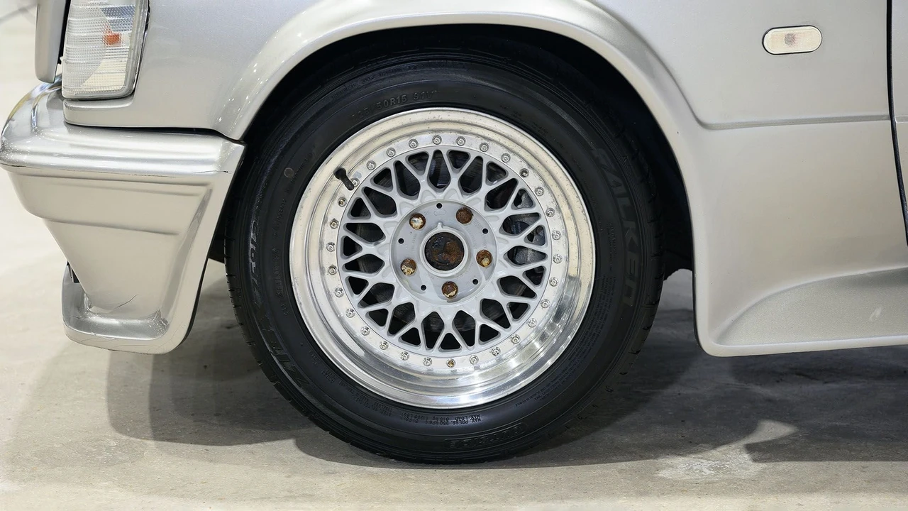 1984 Mercedes-Benz 190E - Image 26 of 31