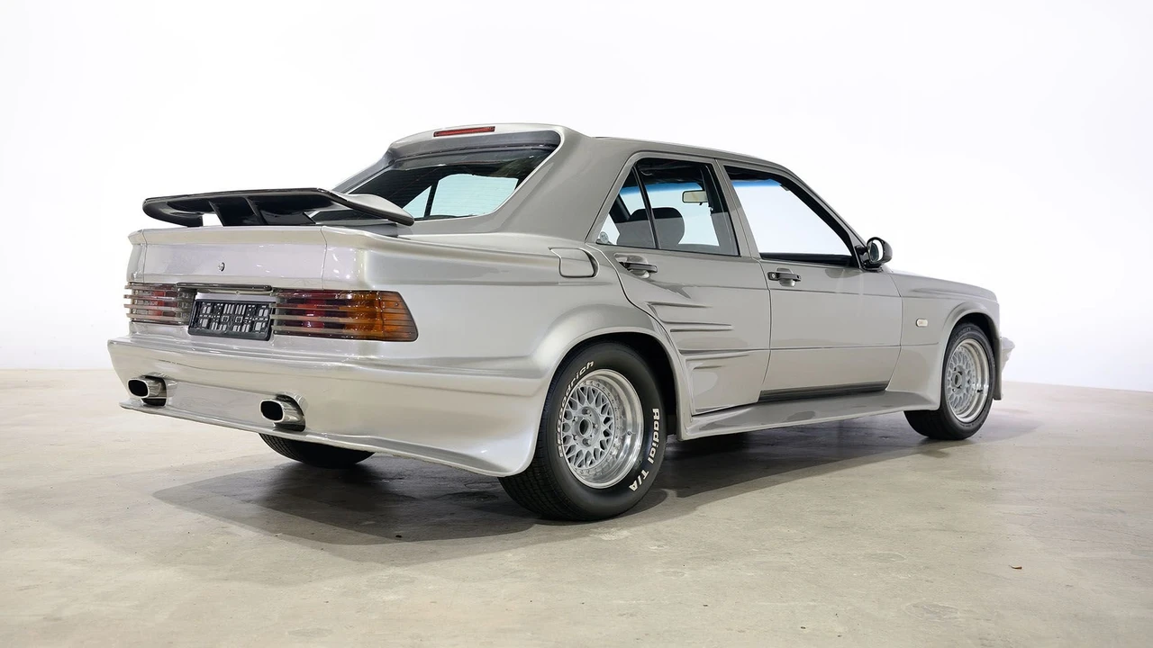 1984 Mercedes-Benz 190E - Image 15 of 31
