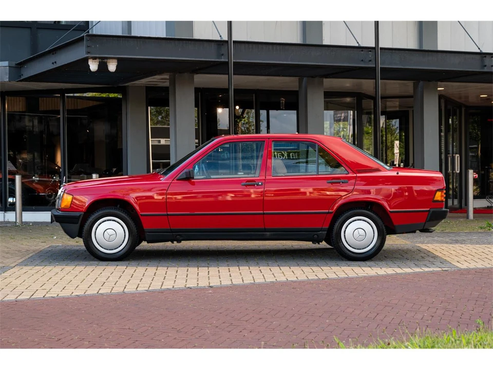 1984 Mercedes-Benz SL-Class - Image 2 of 11