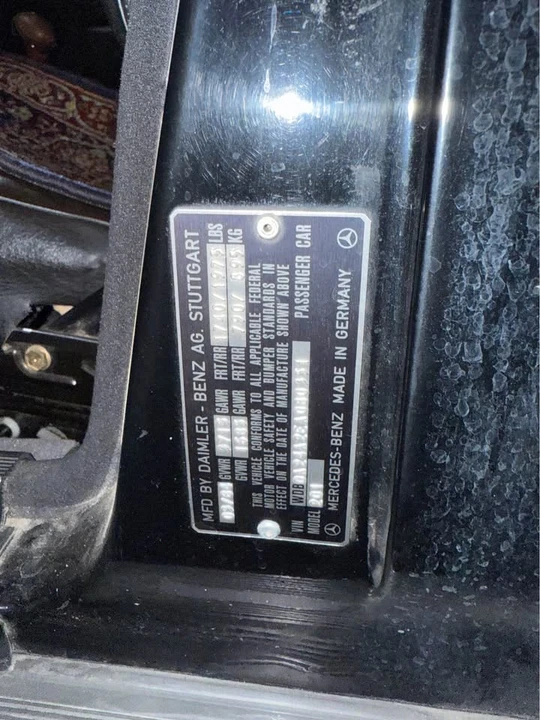 1984 Mercedes-Benz 190E - Image 4 of 10