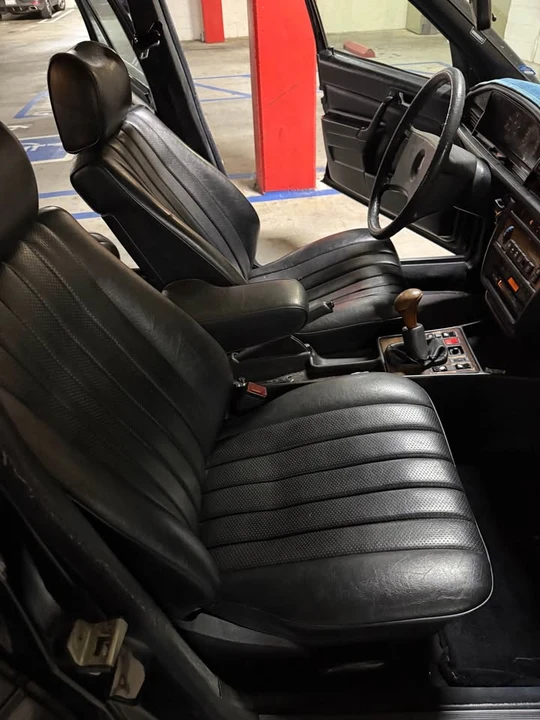 1984 Mercedes-Benz 190E - Image 5 of 10