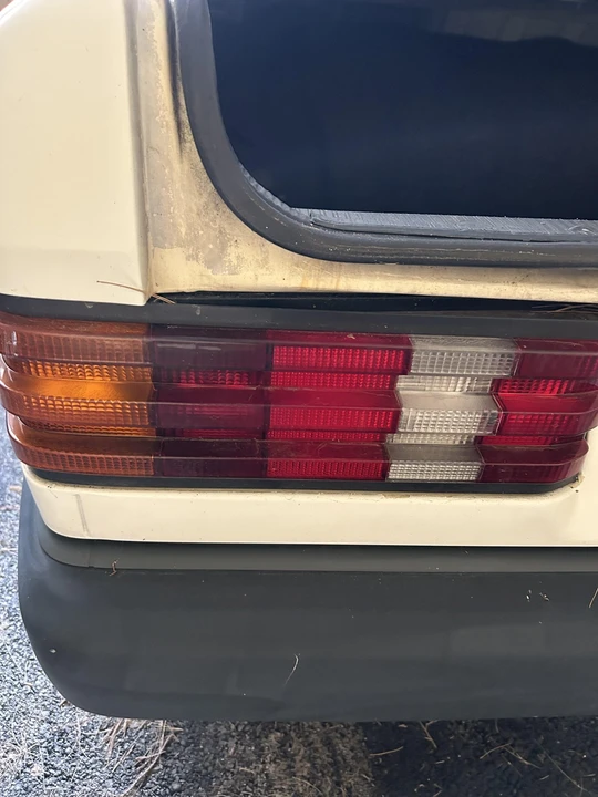 1984 Mercedes-Benz 190E - Image 13 of 31